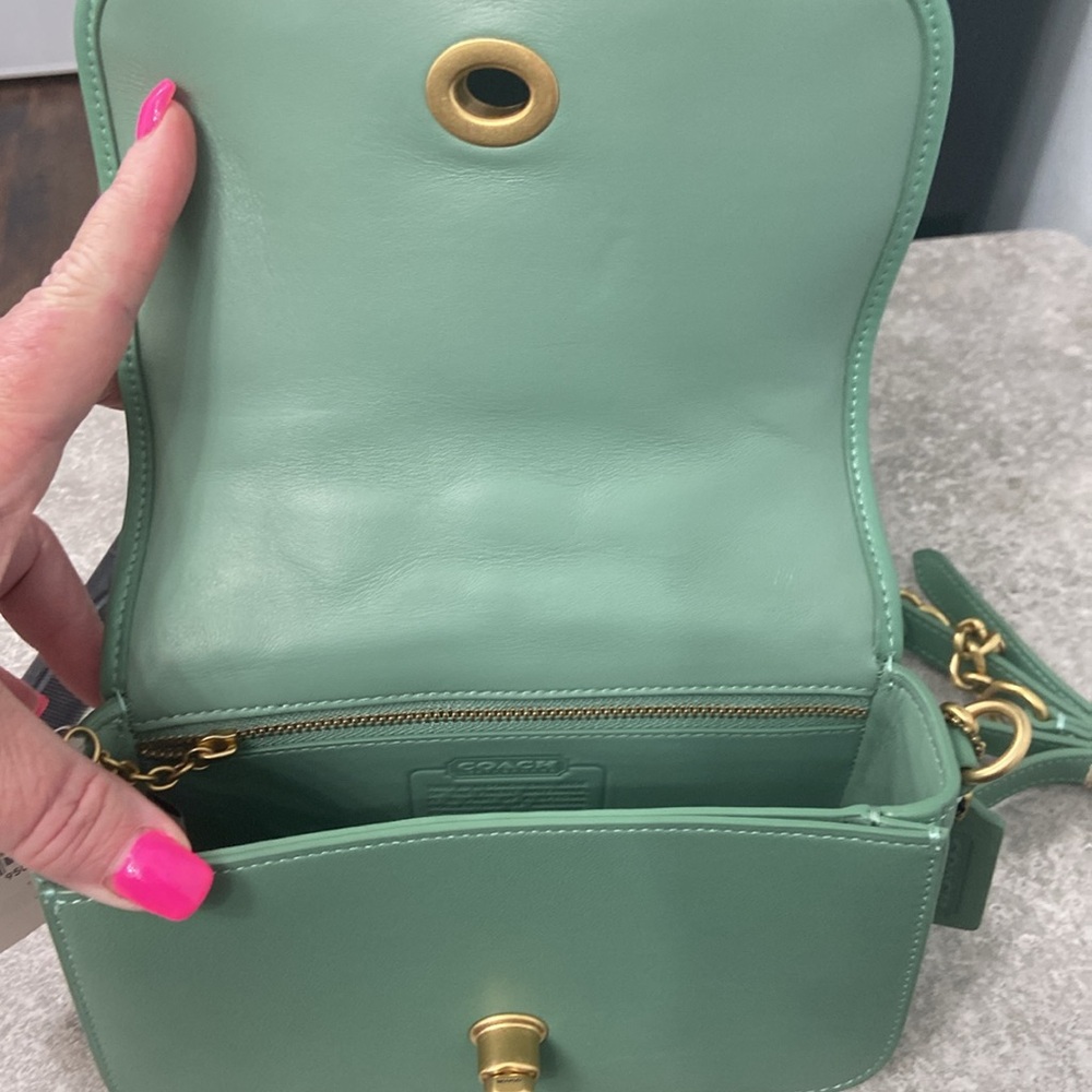 Coach Limited Edition Quilted DinkyGreen Crossbody Bag with Gold Accents - Picture 5 of 10